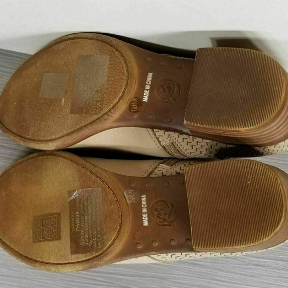 Lucky Brand Brintly Ankle Bootie, Beige Leather - Picture 9 of 12